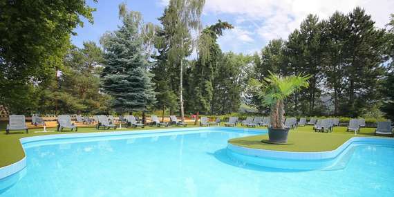 Kúpeľný pobyt v Hoteli Splendid*** s all inclusive a liečebnou procedúrou/Piešťany