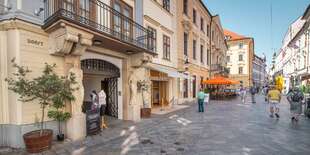 Salón nájdete v Starom Meste na Ventúrskej