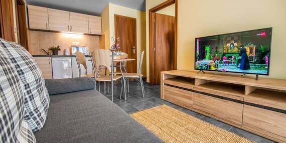Rodinné apartmány v Sojka resort na Liptove pre 4 osoby s neobmedzeným vstupom do bazéna/Liptov – Malatíny