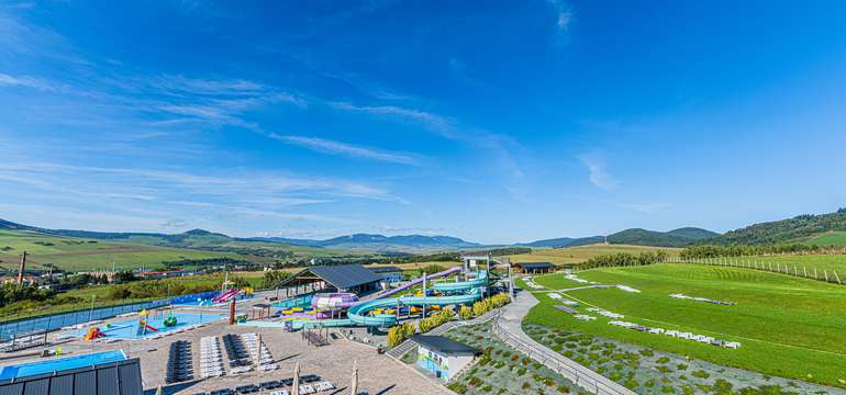 Thermalpark Lipanyponúka plochu 2,5 hektára plnú zábavy