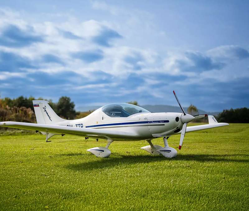 Zážitkový let lietadlom AEROSPOOL s možnosťou pilotovani