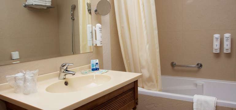 Hotel International****