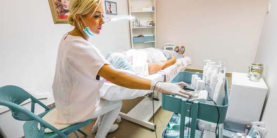 Prístrojová mezoterapia pre hustejšie a zdravšie vlasy v salóne ELEONOR ESTHETIC/Bratislava – Staré Mesto