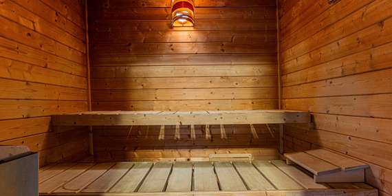 Penzion Kamzík*** s polopenzí a vstupem do relaxační zóny pod Tatrami/Slovensko - Vysoké Tatry - Stará Lesná