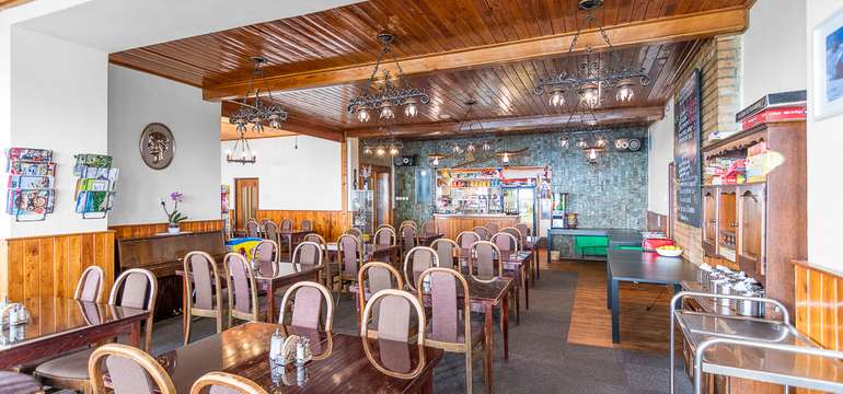 V restauraci můžete ochutnat krkonošské speciality