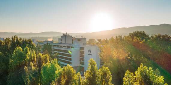 4-hviezdičkový Hotel Esplanade s polpenziou, wellness a extra procedúrou v termálnych kúpeľoch Piešťany/Piešťany