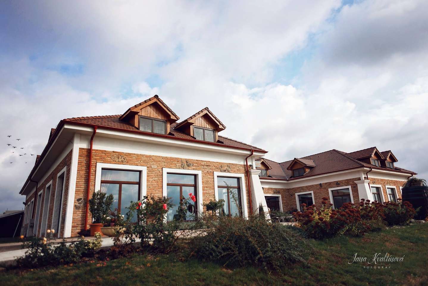 Penzión St. Peter Vini v malebných vinohradoch s ochutnávkou vín, ktoré rozprávajú príbeh miestnych viníc