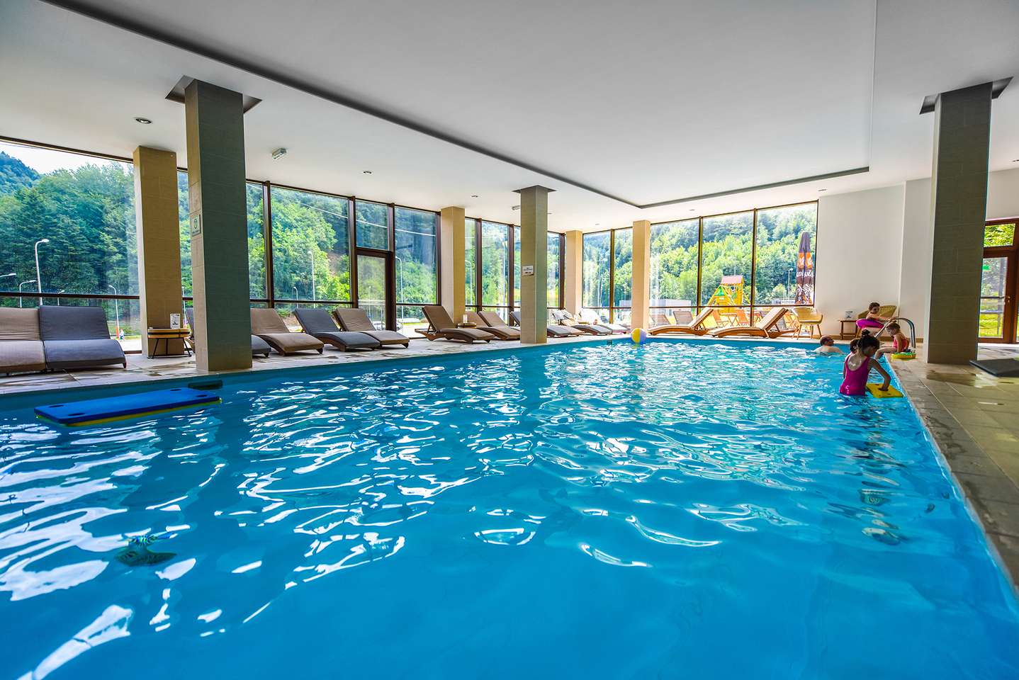 Rodinný Hotel Salamandra**** s polpenziou a neobmedzeným wellness v srdci Štiavnických vrchov