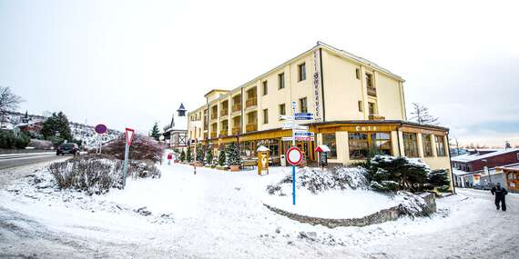 Dovolenka v hoteli Smokovec*** pri lanovke na Hrebienok za super cenu s možnosťou 1 noci zdarma/Vysoké Tatry - Starý Smokovec