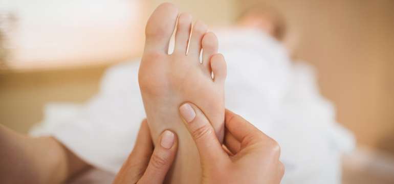 Regeneračná terapia chodidla s prvkami reflexnej masáže