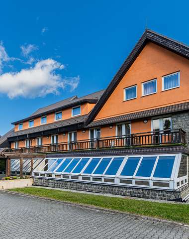 Bezplatné parkování v hotelu Sipox*** je pro hosty samozřejmostí