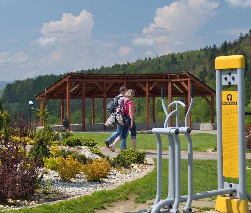 Hotel Klimek**** stojí v krásnom prostredí poľského mestečka Muszyna
