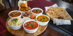 Veľký 1,5 kg indický tanier pre 2 osoby