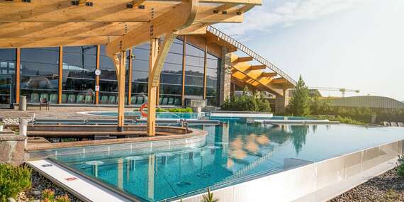 Pensjonat pod Kotelnicą*** s raňajkami či polpenziou, wellness a vstupom do aquaparku Terma Bania/Bialka Tatrzanska - Poľsko