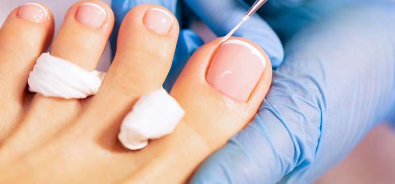 Profesionálna pedikúra, zábal na nohy alebo wellness pedikúra