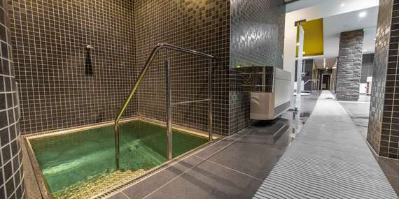 Hotel Alexander **** v Bardejovských lázních s plnou penzí, neomezeným přístupem do wellness a lázeňskými procedurami/Bardejovské Kúpele