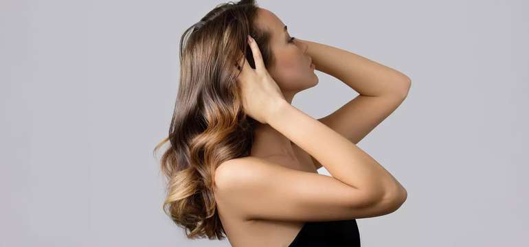 Farbenie alebo balayage v salóne Elegancehair