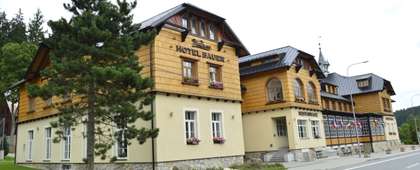 Hotel Bauer