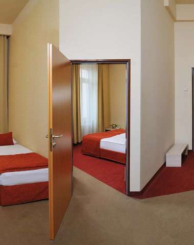 Star City Hotel