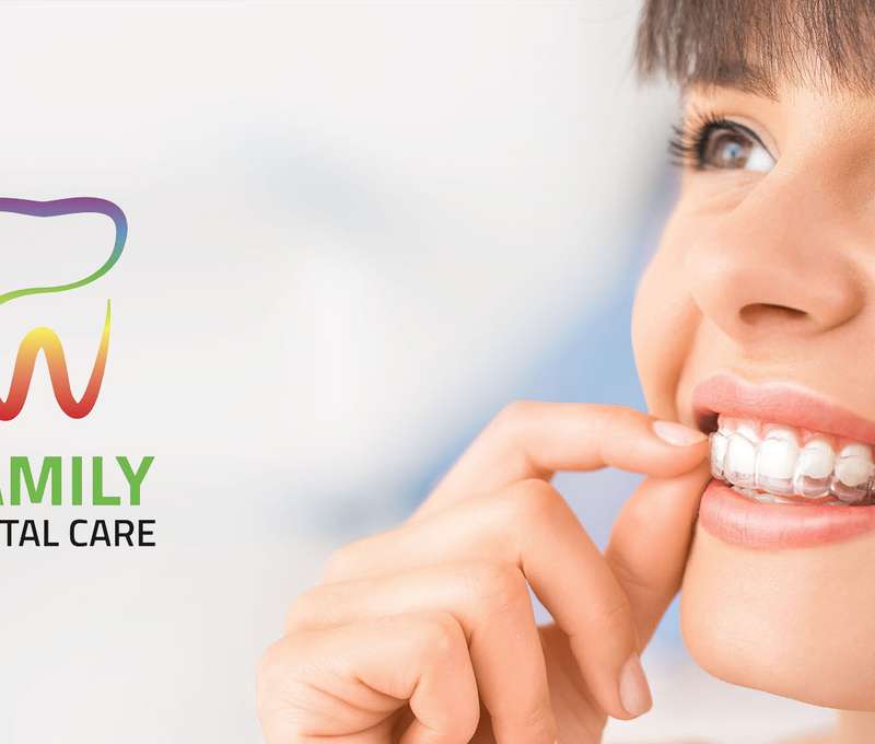 Neviditeľný zubný strojček Invisalign