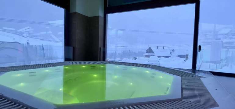 Penzion Ždiaranka, vířivka s výhledem na Belianské Tatry