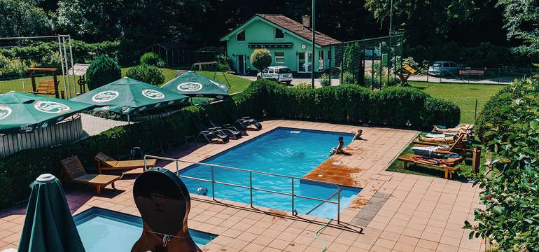 Aktívna dovolenka v chatkách alebo apartmánovom dome rezortu Ekoma vo Zvolene