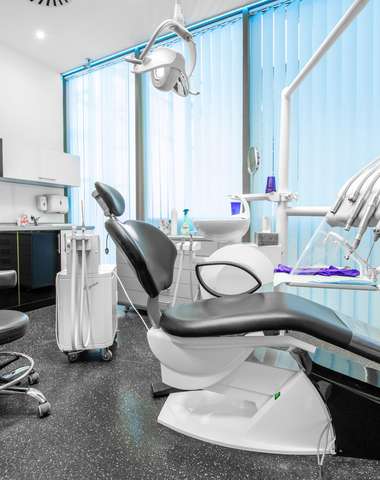 Black & White Dental Clinic