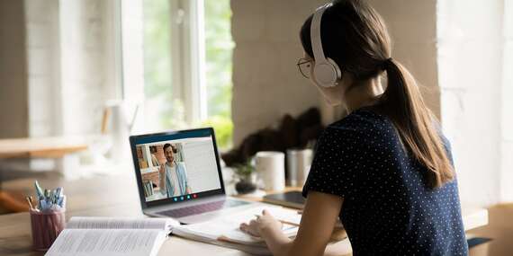 Online kurzy angličtiny s Oxford Language Club s certifikátom/Slovensko