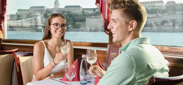 Vychutnajte si výhľad na Budapešť s welcome drinkom