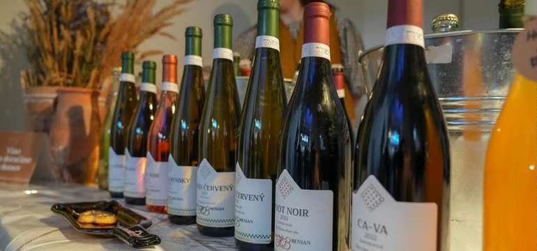 Darčekový poukaz na ochutnávku vín Hrčka&Benian Winery so súkromným degustovaním