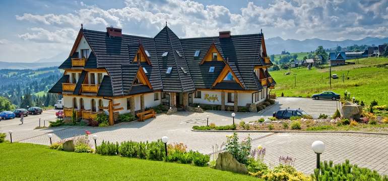 Hotel Redyk*** v najvyššie položenej poľskej obci Zab v Zakopanom